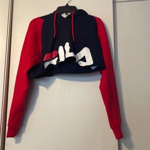 Fila cropped sweatshirt with hood. Size M.